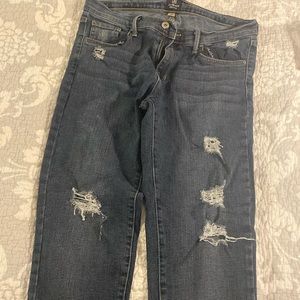 Like new dark was size 29 skinny jeans